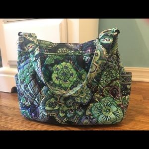 💚 VERA BRADLEY purse tote with pockets